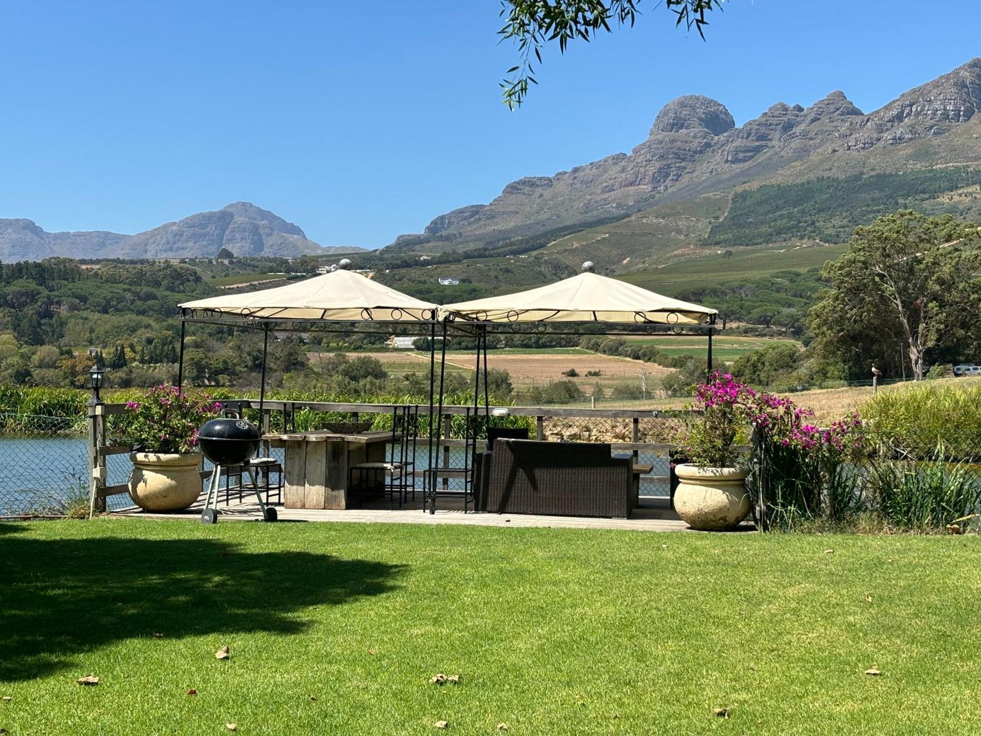 In The Vine Country Manor Guesthouse Stellenbosch Exterior foto